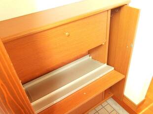 シューズボックス