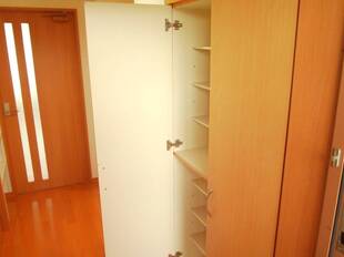 シューズボックス