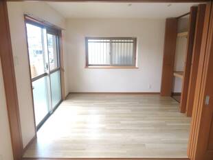 ベランダ側（リビングから）