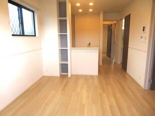 リビング（バルコニーから）