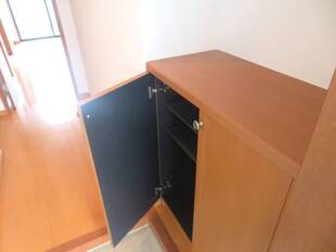 シューズボックス