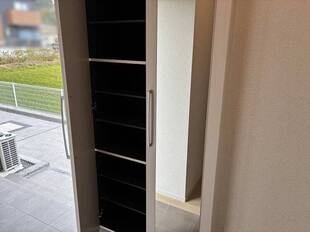 シューズボックス