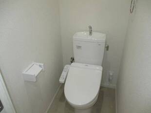 トイレ：ウォッシュレット