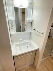 シャンプードレッサー