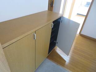 シューズボックス