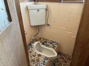 2階　トイレ（和式）