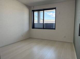 2階　洋室6.48帖