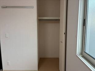 洋室6.1帖　クローゼット