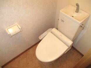 トイレ：ウォッシュレット