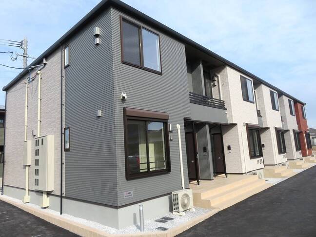 ローレル　B（延岡市　粟野名町）＜1LDK・2階＞