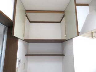 洗濯機置き場上収納