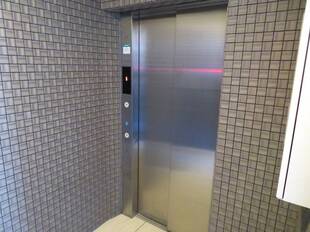 エレベーター完備