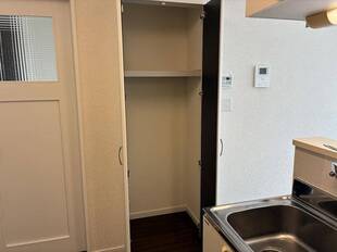 キッチン　収納