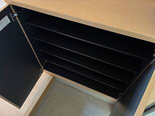 シューズボックス