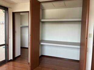 ウォークインクローゼット、クローゼット