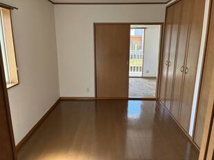 洋室（中部屋）