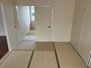和室（バルコニー側）