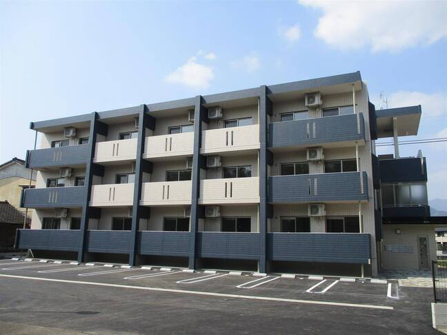 グランハイツのた　(延岡市　野田町)＜2LDK＞